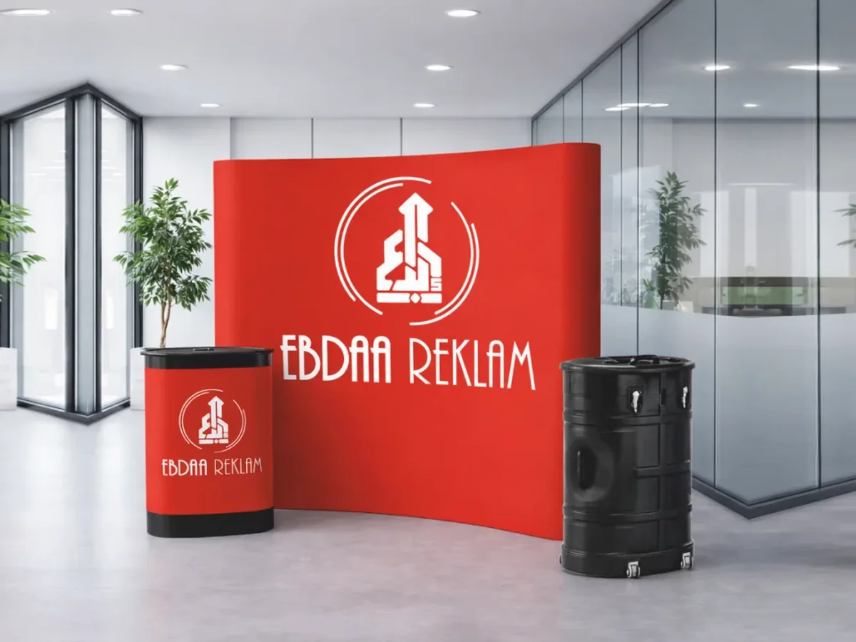 بوب أب ستاند مع طاولة وحقيبة STND06